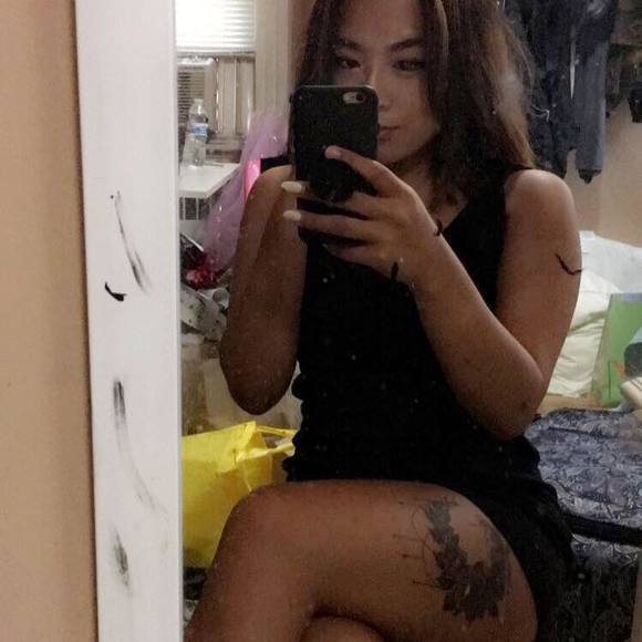 Meet your Posher, Justine - Picture 1 of 1